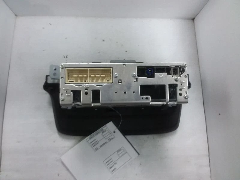 Радиоприемник 2019 Hyundai Kona с информационным дисплеем экраном от оригинального производителя - Изображение 2 из 4