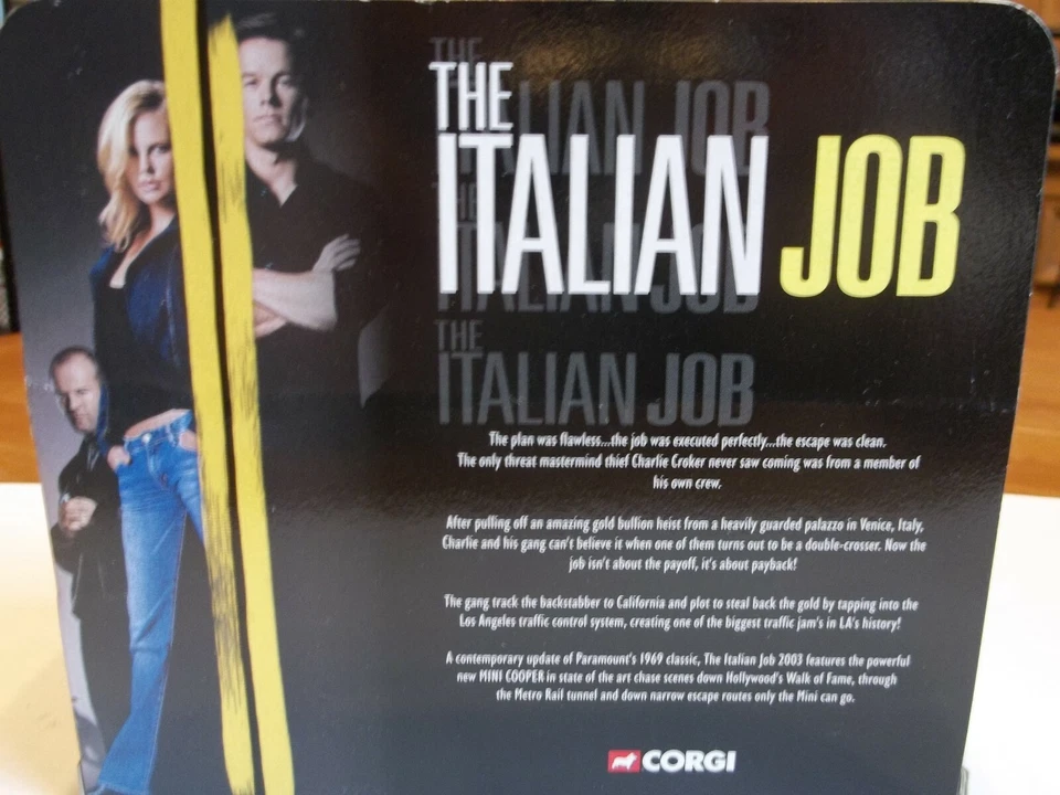 Corgi CC86514 The Italian Job - Red Mini - Mint in Box - NEW from 2003 - Image 2 of 4