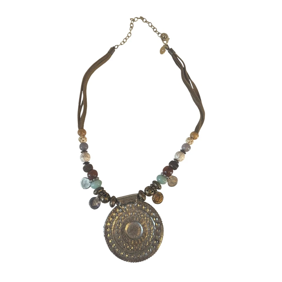 Collar Chicos Plata Medallón Cuentas Marrón Gamuza Cordón Boho Declaración Foto 3 de 4