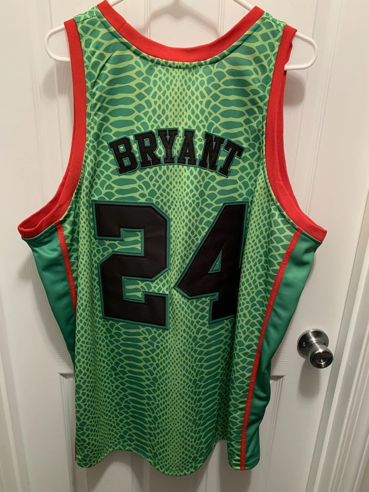 Camiseta deportiva de baloncesto talla XXL 2XL KOBE BRYANT The Grinch Mamba tocados clásicos nueva con etiquetas Foto 2 de 4