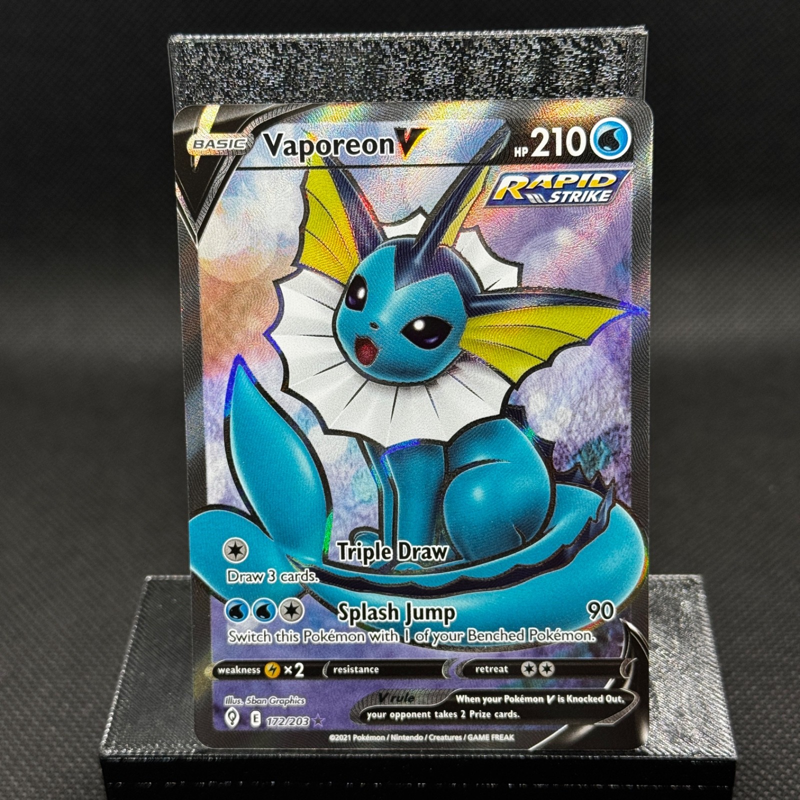 Vaporeon V - 172/203 Evolving Skies - Holo Ultra Rare - NM - Pokemon TCG