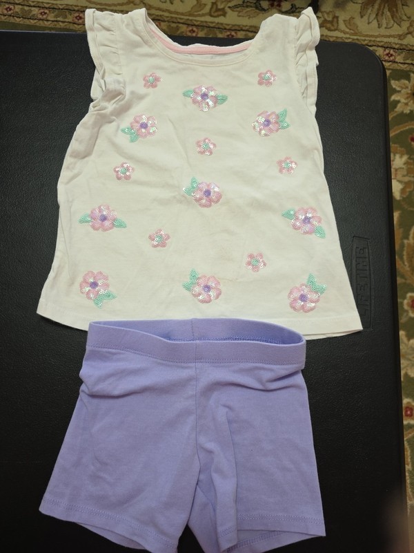 Girls Sz 5 Sequined Top With Matching Shorts