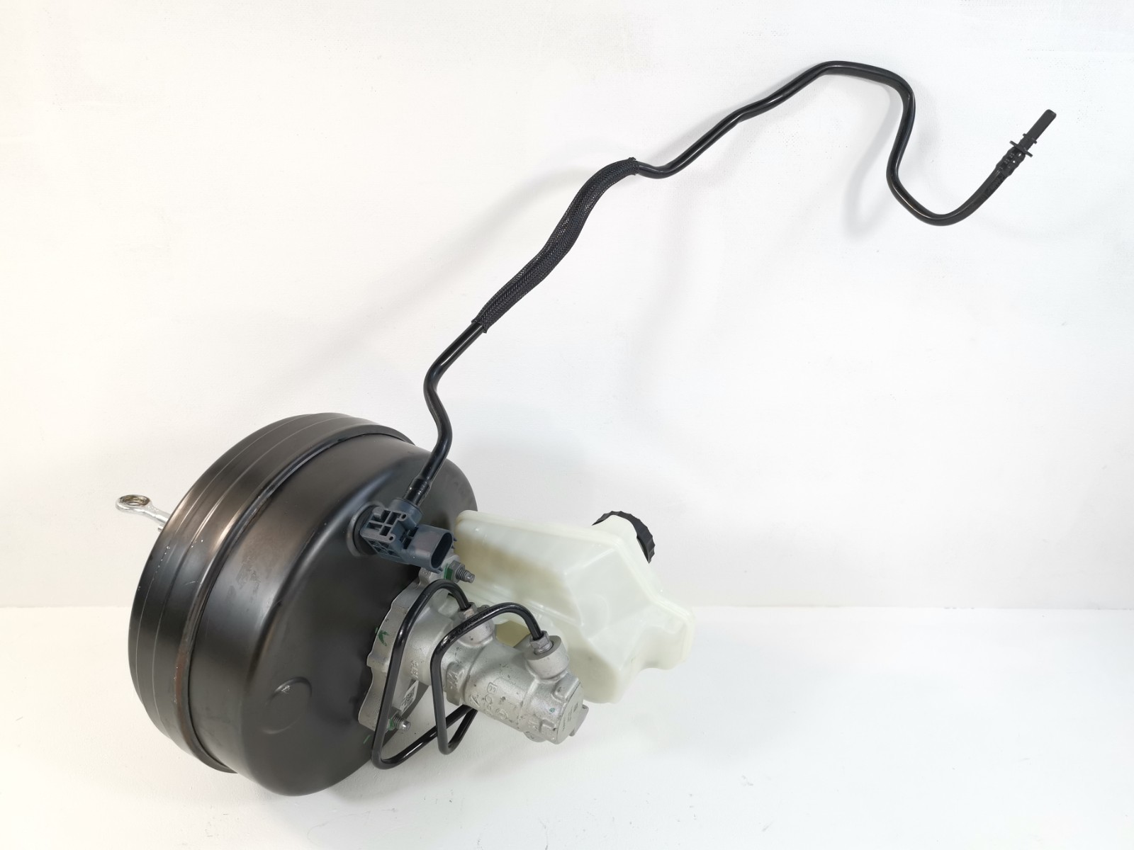 Maserati Ghibli 2019 M156E RWD 3.0 Power Brake Booster Vacuum Master Cylinder