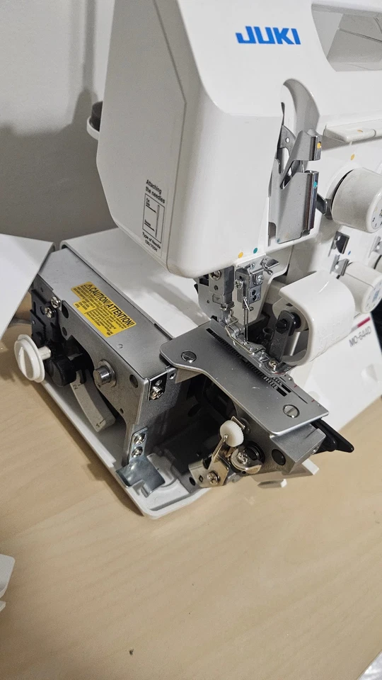 Juki MO-644D 3/4-Thread Overlock Serger Sewing Machine w Accessories and Thread - Image 3 of 4