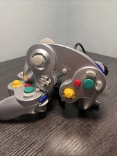Silver Nintendo GameCube/Wii Controller LOT OF 2 - New/ Out Of Packaging Xyab