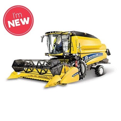 18 cm New Holland Tc5.90 Mähdrescher mit Getreidevorsatz - Nagelneu & Versiegelt
