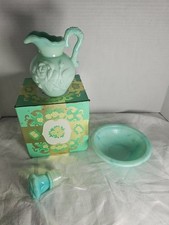Vintage Avon Victoriana Pitcher & Bowl Skin S...