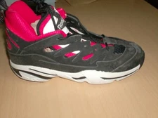 vintage shoes reebok hoop axiom mid collectors only   9.5 usa  new nos 1990