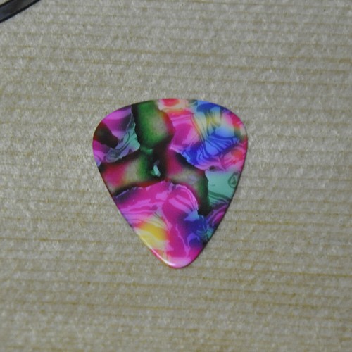Lots of 100 pcs Medium 0.71mm Blank Guitar Picks Celluloid Tie Dye No Print - Picture 4 of 5
