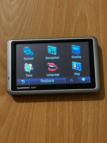 Garmin Nuvi 1350 Automotive 4.3" Screen GPS Navigator. U.K. And Europe Maps - Picture 9 of 13
