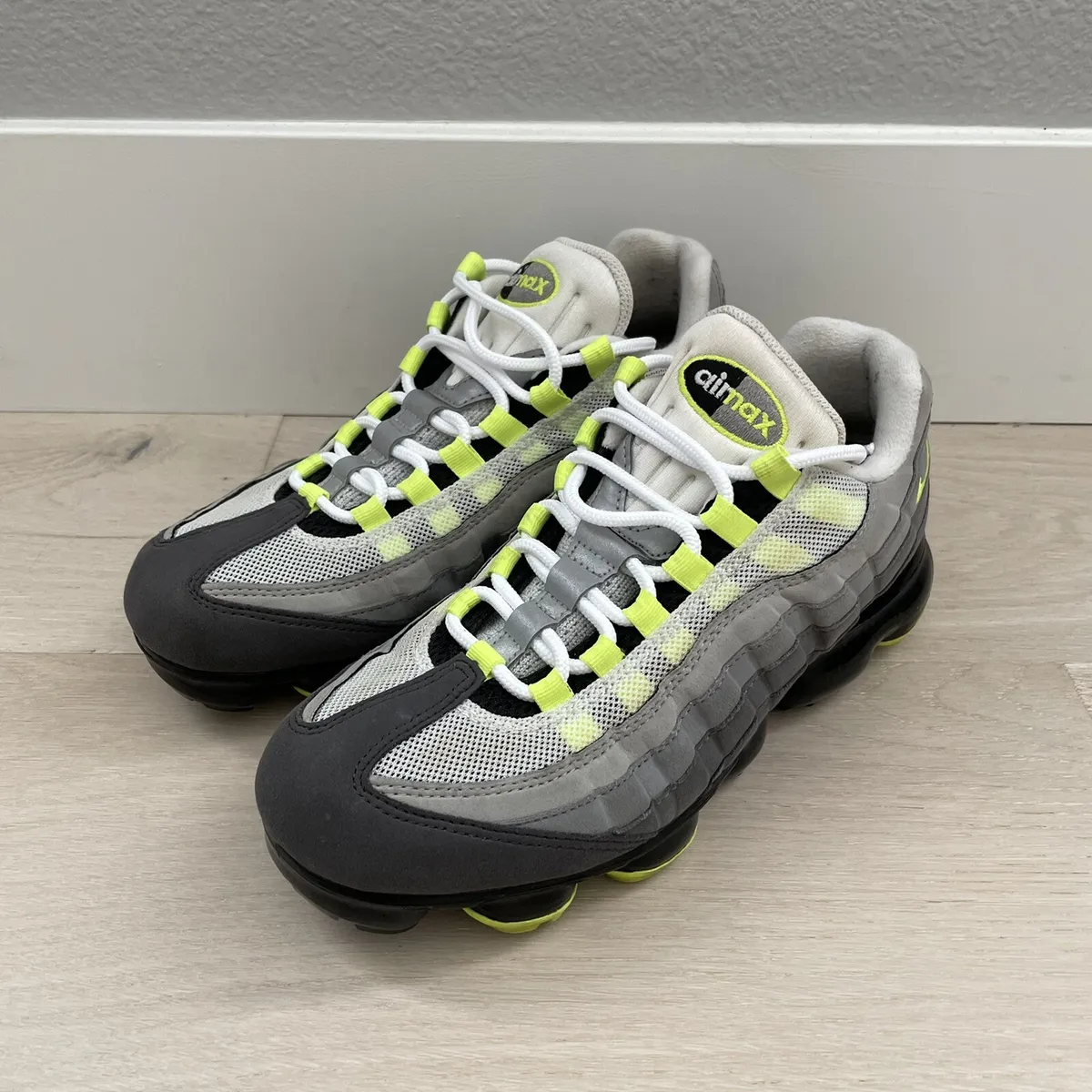 Nike Air Vapormax 95 OG Neon Green Gray AJ7292-001 Men's Sz 8