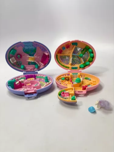 Lot 2 1995 Polly Pocket Bluebird Shetland Pony Stable & Unicorn Meadow INCOMPLET