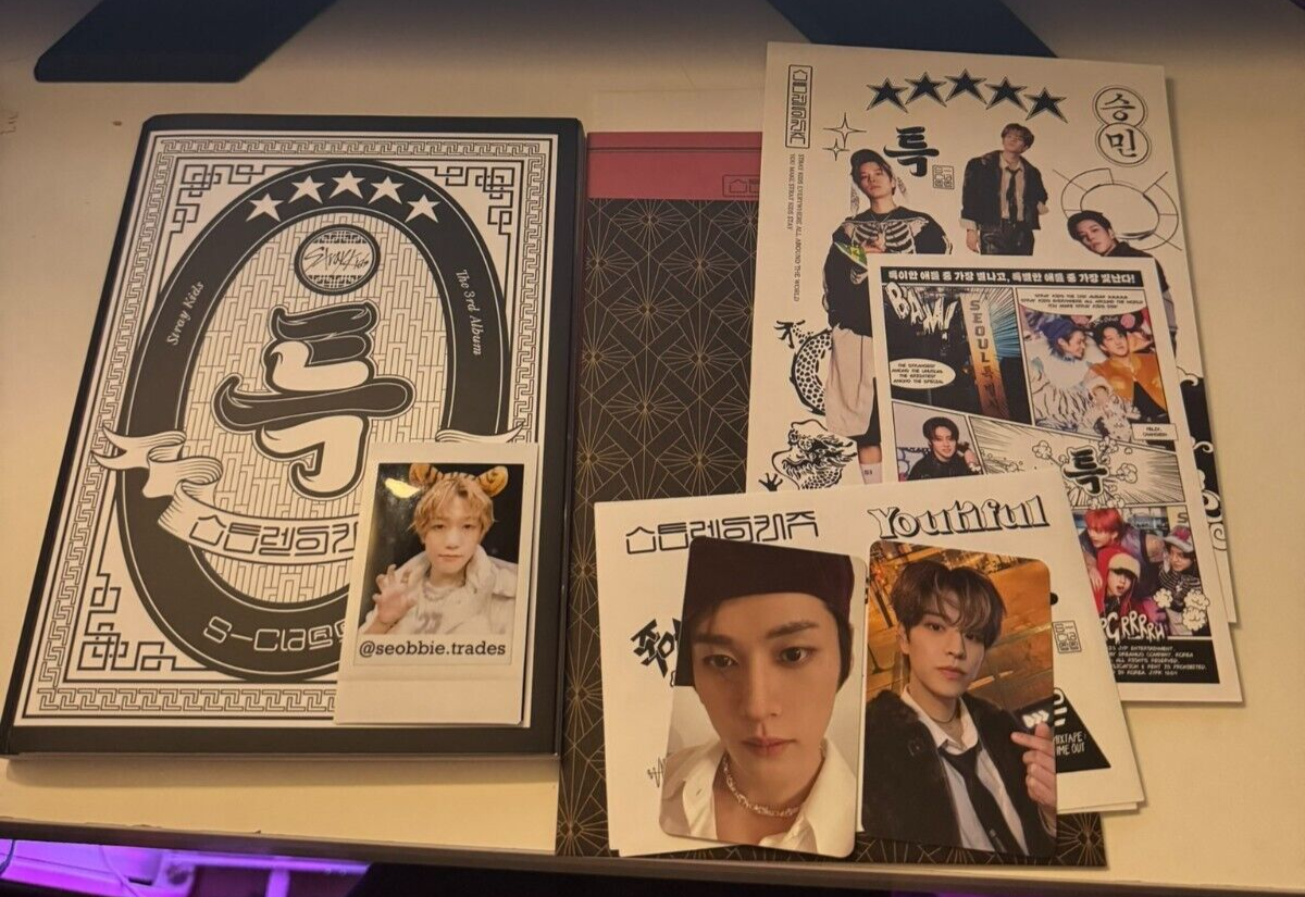 Stray Kids 5 Star With Inclusions