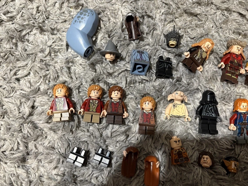 ENORME LEGO Senhor dos Anéis Minifigura Lote de Peças - Legolas, Nazgûl, Orc, Bilbo - Imagem 3 de 4
