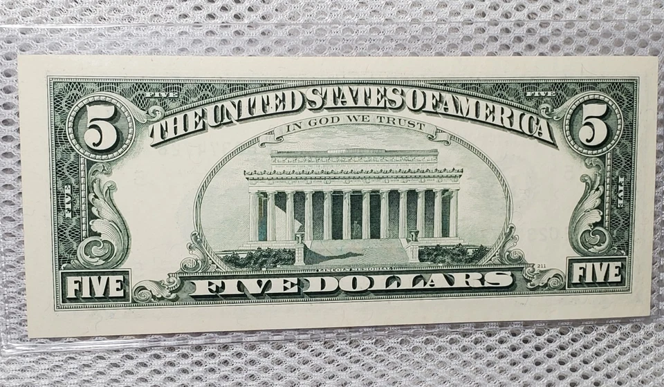*Star* 1993 $5 Federal Reserve STAR Note Richmond, VA Uncirculated E Block - Image 4 of 4