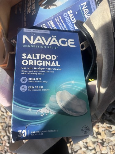 NEW Navage Congestion Relief Saline Nasal Irrigation Nasal Care w/SaltPods - Picture 3 of 5