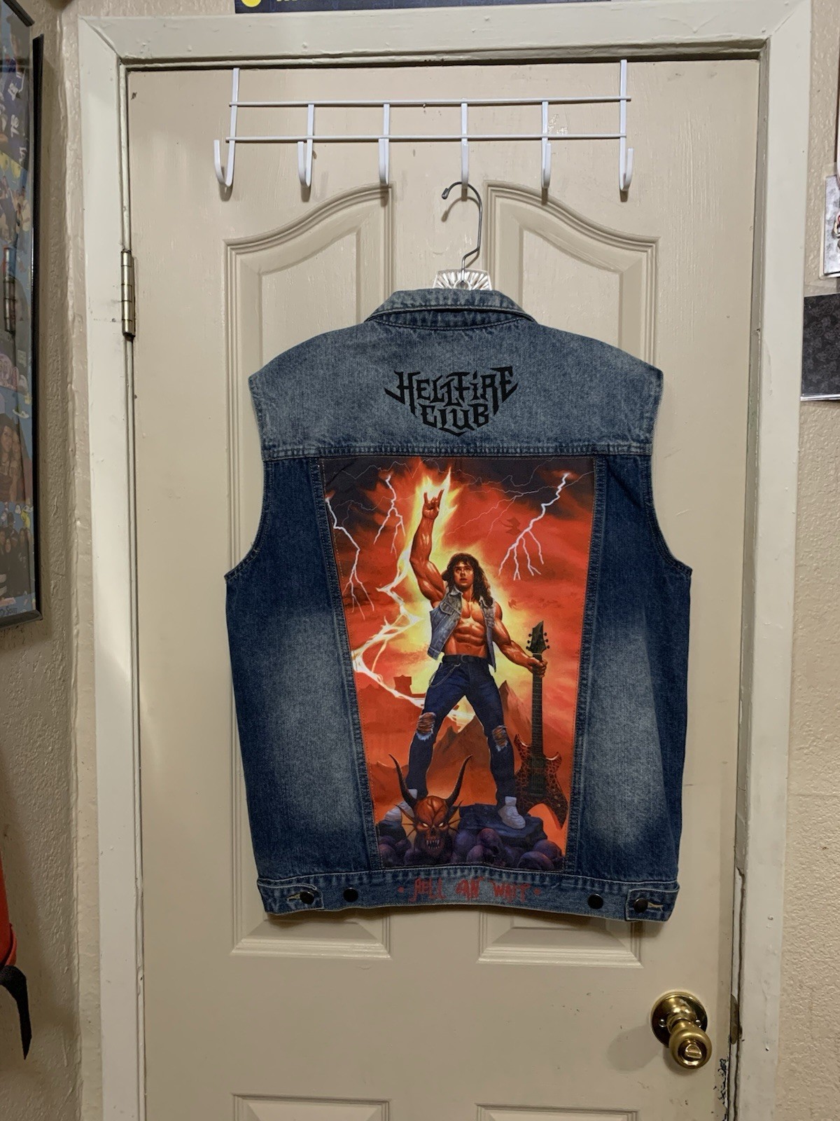 Stranger Things Eddie Hellfire Club Denim Vest Size Large Netflix Official image 2