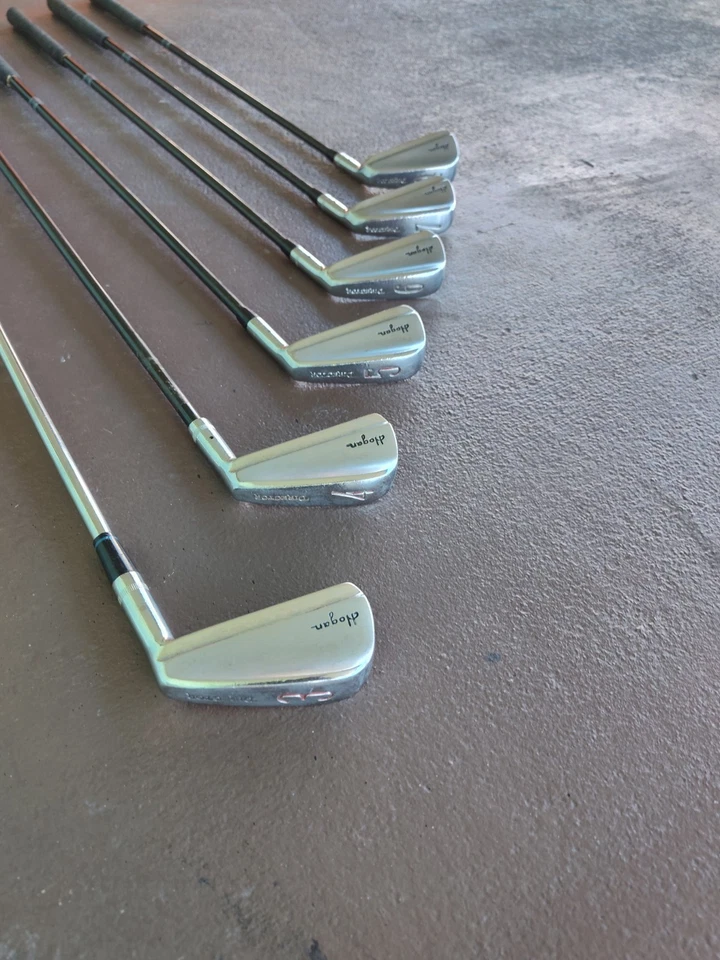 Hierros de colección Ben Hogan Director 3-4-5-6-7-9 diestro Ben Hogan Legend Foto 3 de 4