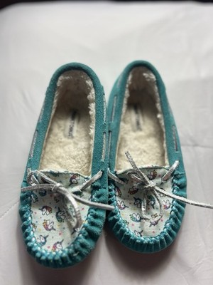 MINNETONKA Teal Unicorn Print Moccasin Slippers Size 1 Faux Fur Lined