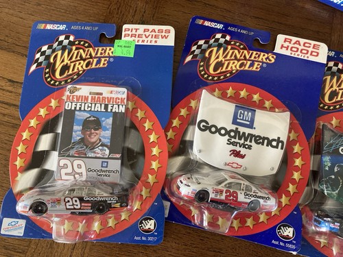 Winner's Circle NASCAR Kevin Harvick Goodwrench Hauler, ornaments, and more - Picture 3 of 5