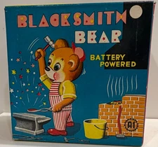 BLACKSMITH BEAR BATTERY OPERATED TOY MIB WORKING JAPAN