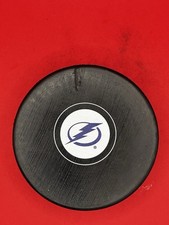 Vintage Tampa Bay Lightning Official NHL  Souvenir Puck - Great For Autograph.