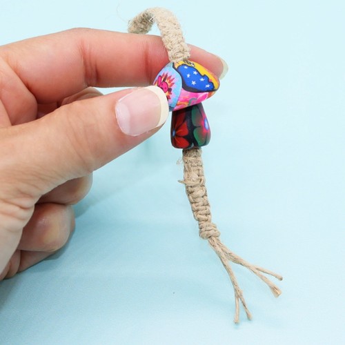Fun-Weevz Set of 6 Y2K Polymer Clay Mushroom and Critters Hemp Keychains - Picture 6 of 6