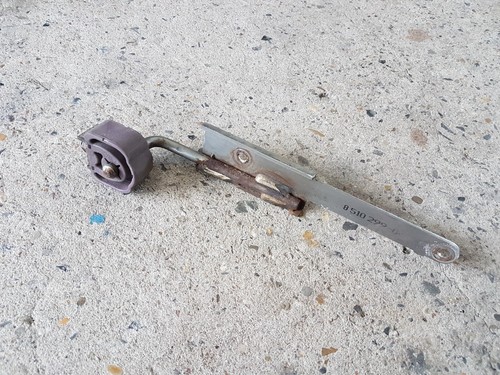BMW 3er F30 F31 N57N Getriebeträger Halter Abgasanlage mit Gummilager 8518706