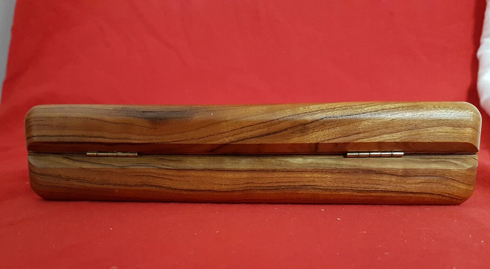 Vintage Inlaid Wooden Playing Cards & Dice Box. Signed. With Cards & Dice - Image 3 of 4