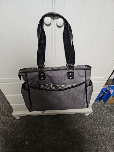 Carter’s Essence Gray Hues Rainfall Diaper Bag Tote Extra Large Baby Product - Picture 5 of 8