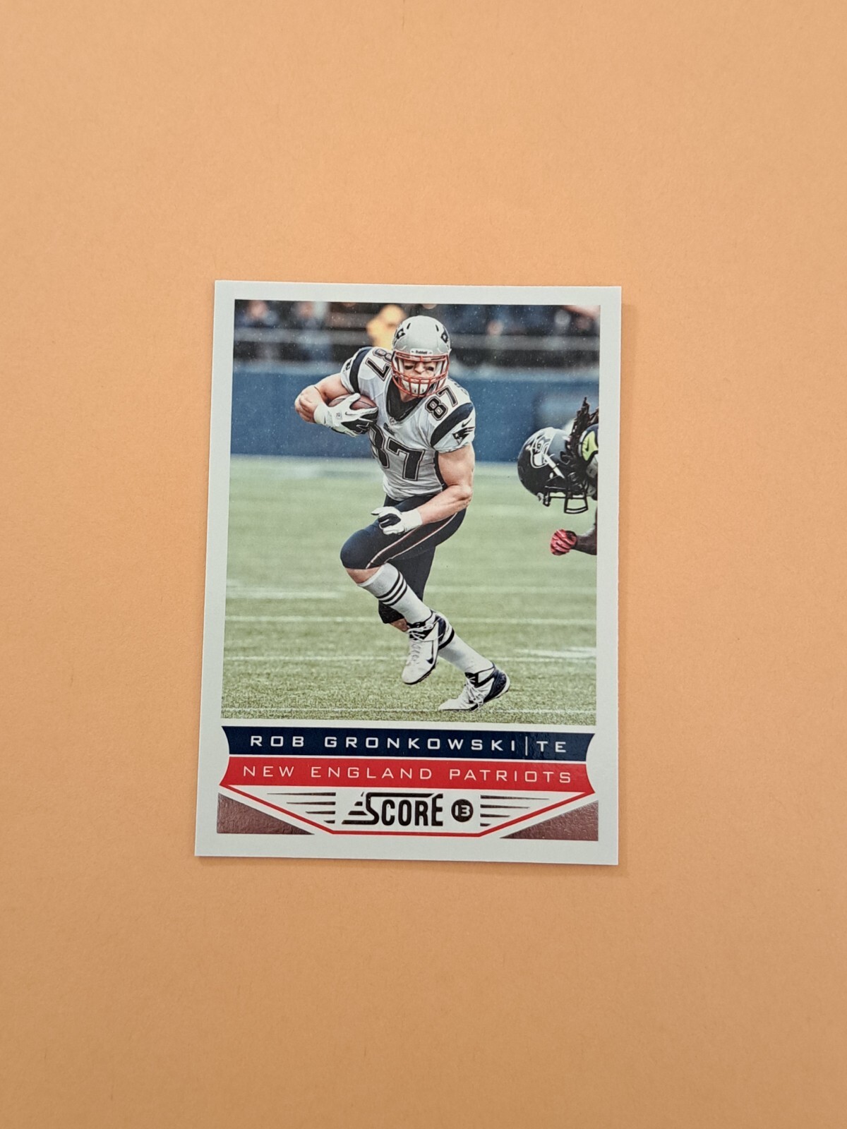 2013 Score Football #129 Rob Gronkowski In Toploader Patriots 
