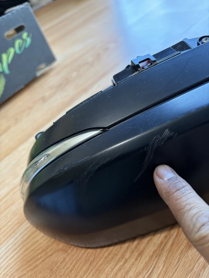 Оригинальное правое 7-проводное боковое зеркало указателя поворота для Toyota RAV4 2016 2017 2018 годов выпуска - Изображение 3 из 4