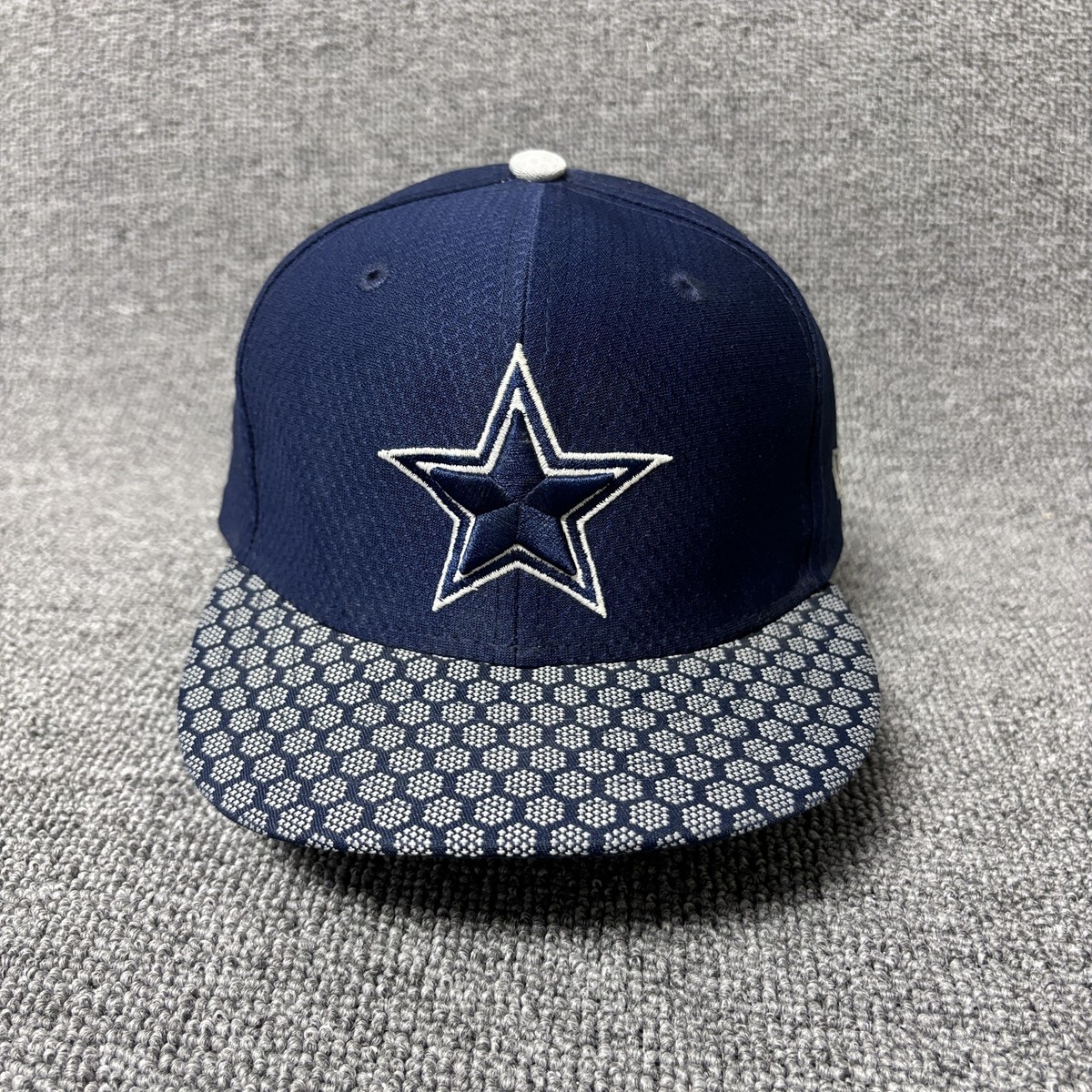 New Era 59FIFTY Dallas Cowboys Navy Fitted Hat Geometric Pattern Brim NFL Shield