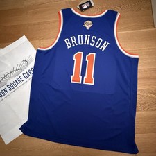Ultimate New York Knicks Collector and Super Fan Gift Guide 53