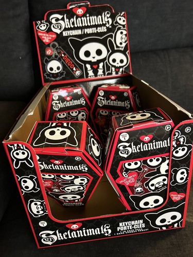 Skelanimals Keychains - Marcy, Maxx Dog, Diego Bat, Kit Cat With ...