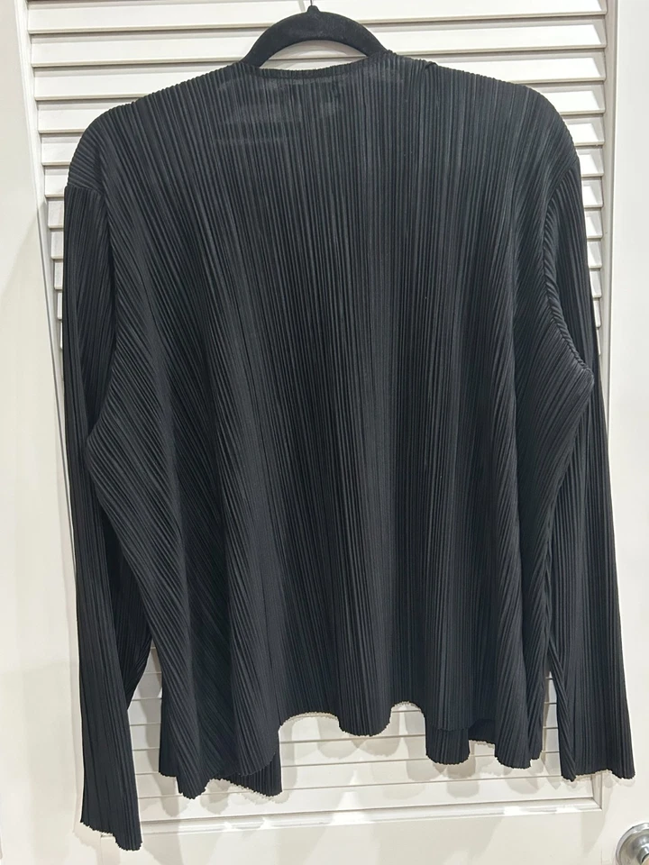 Cárdigan para mujer BOLD Element negro 1X crepé/acanalado ligero Foto 2 de 4