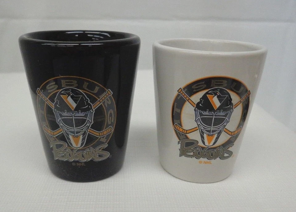Pittsburgh Penguins NHL Paquete de 2 Juego de vasos de tiro corto sólido por Hunter Foto 2 de 2