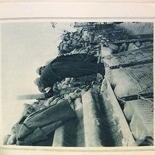 M1e ephemera ww1 picture 1917 french priest on the front trench periscope