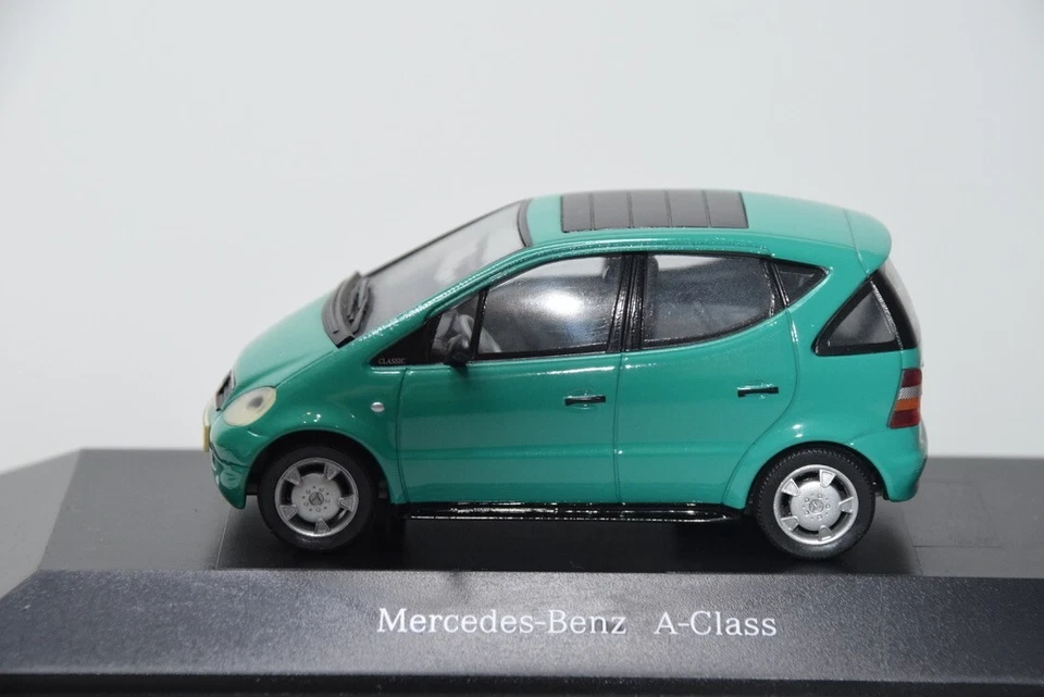 B2 1:43 HERPA MB MERCEDES-BENZ CLASE A CLASE A140 A 140 VERDE MUY NUEVO EN CAJA Foto 3 de 4