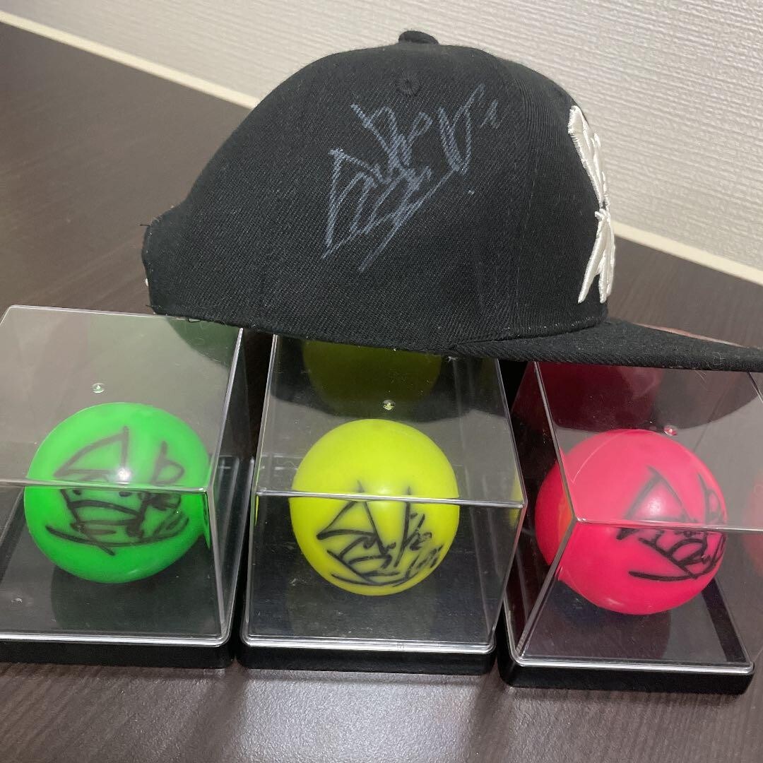Ayumi Hamasaki Dancer Signed Ball Cap Set SUBARU talent goods