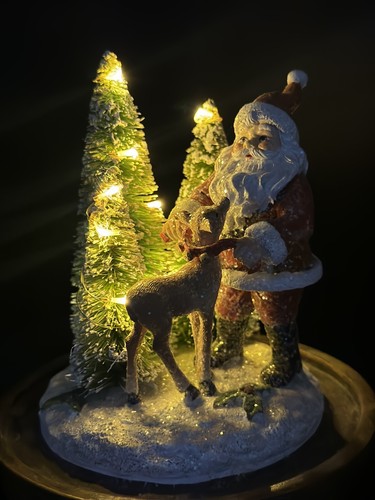 LIT SANTA REINDEER Christmas Trees Glass Done w/ Stand. (Read description) - Picture 3 of 24