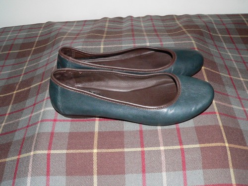 Johnston & Murphy Dk Green w/Brown Soft Leather Ballet Flats, 12257, Size 8 M US - Picture 5 of 10