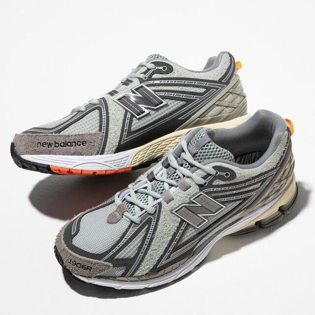 NEW BALANCE x N.HOOLYWOOD x INVINCIBLE M1906RNI US 10 In NEW BALANCE x N.HOOLYWOOD x INVINCIBLE M1906RNI US 10 In