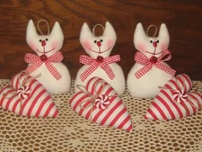 Christmas 3 Cats 3 Red Stripe Fabric Hearts Tree Ornaments Wreath Accents Gifts