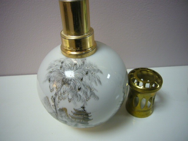 Lampe Berger Ancienne En Porcelaine De Limoges – Charles