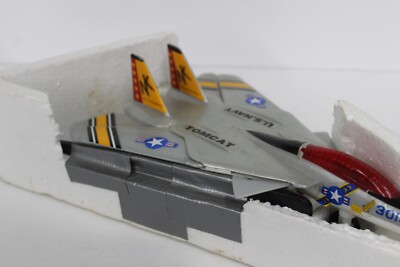 Lyra Grumman F111 A jet fighter