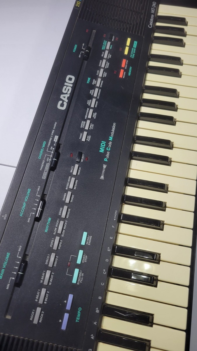 Casio Casiotone Mt-240 49 Key Electronic Keyboard Synth 210 Sound