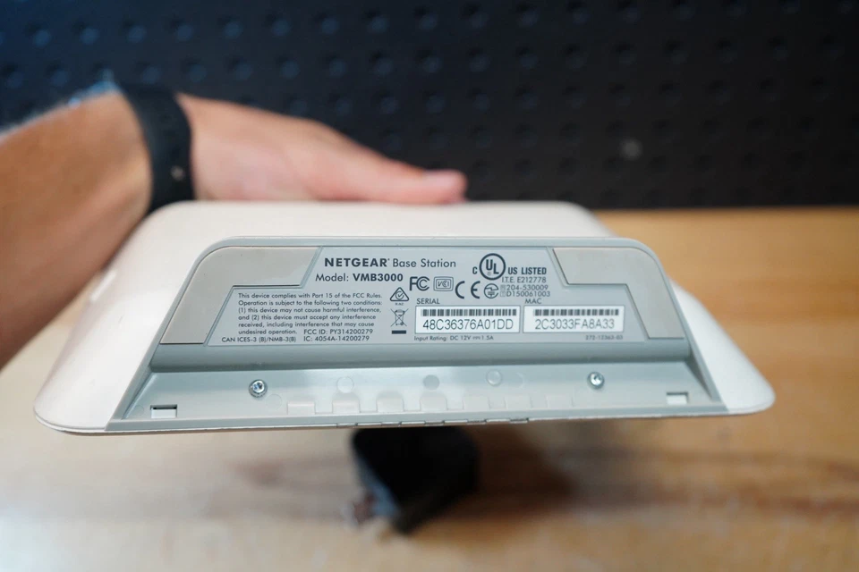 (S) NETGEAR VMB3000 Arlo Security Base Station Wireless Wi-Fi Hub - Image 4 of 4