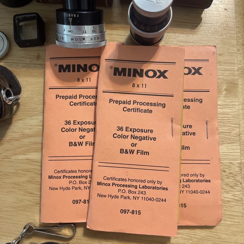 Cámara subminiatura vintage MINOX Wetzlar A HECHA EN ALEMANIA LOTE PELÍCULA, lentes etc. Foto 2 de 4