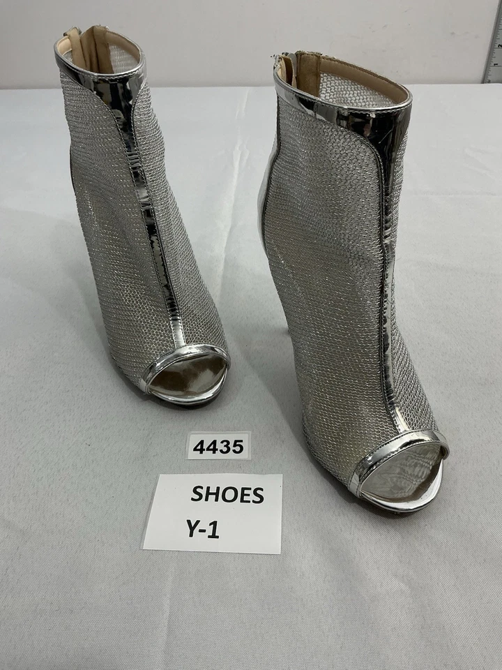 Botines de aguja Qupid para mujer 8,5 plateados metálicos con cremallera trasera punta abierta Foto 2 de 4